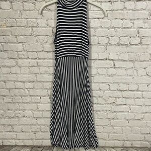 Hailey & Co Dress Small